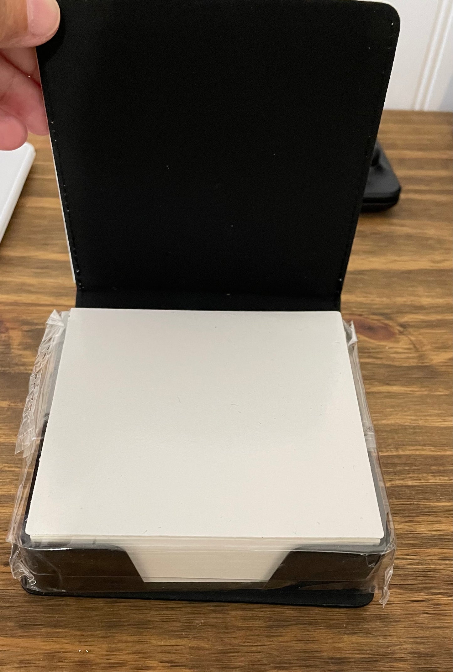 Customizable Note Holder